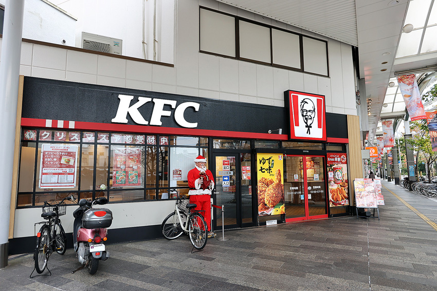 ケンタランチ590円☆ラーメン屋ひまわり とんこつ＆しょうゆ