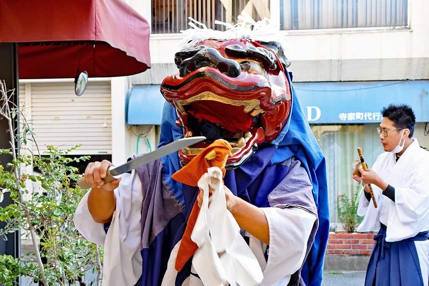 伊勢大神楽の獅子舞☆敷居の高くない店 “鮨いちりん” 武庫之荘